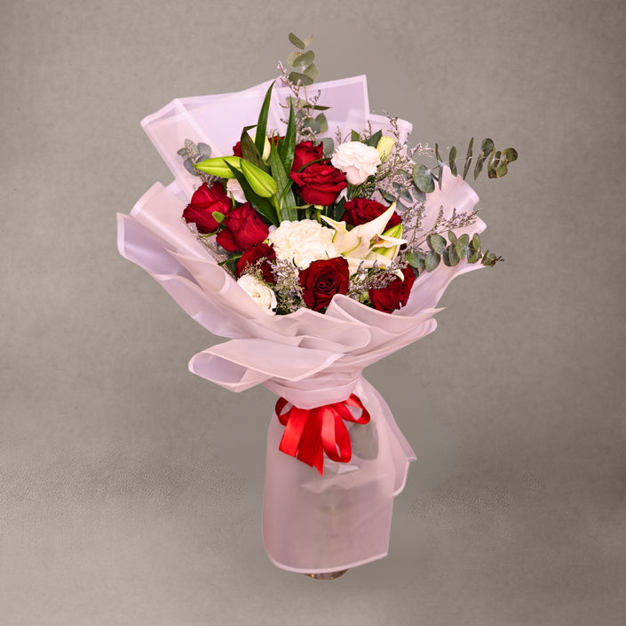 W & R bouquet