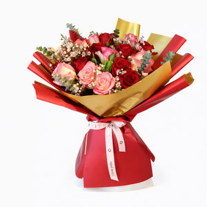 Luxury Red & Blush Rose Bouquet